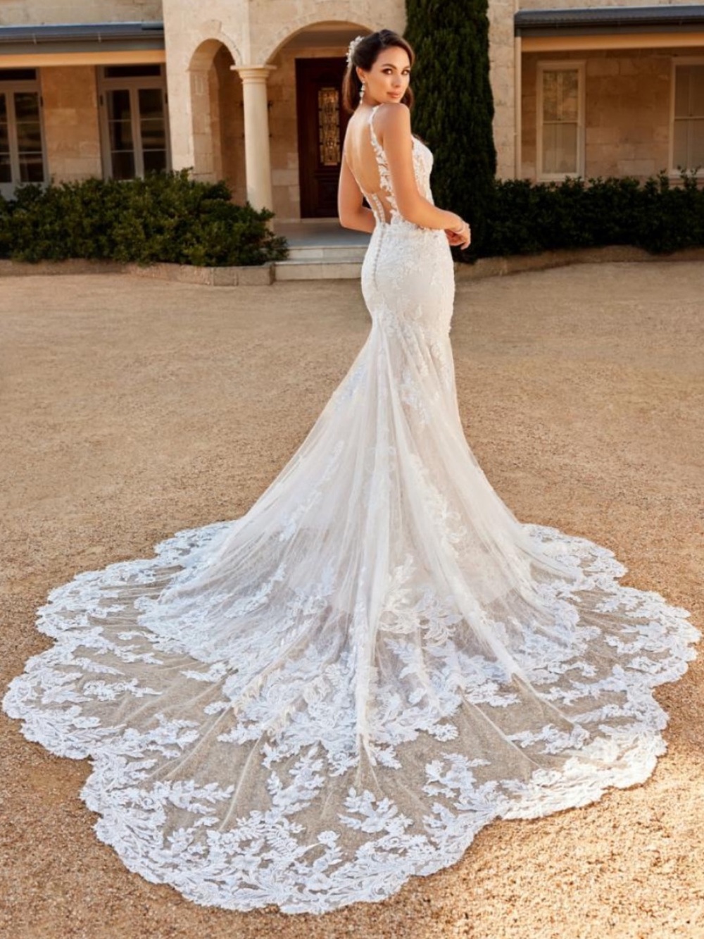 Elegant White Lace Bridal Gown with Long Train